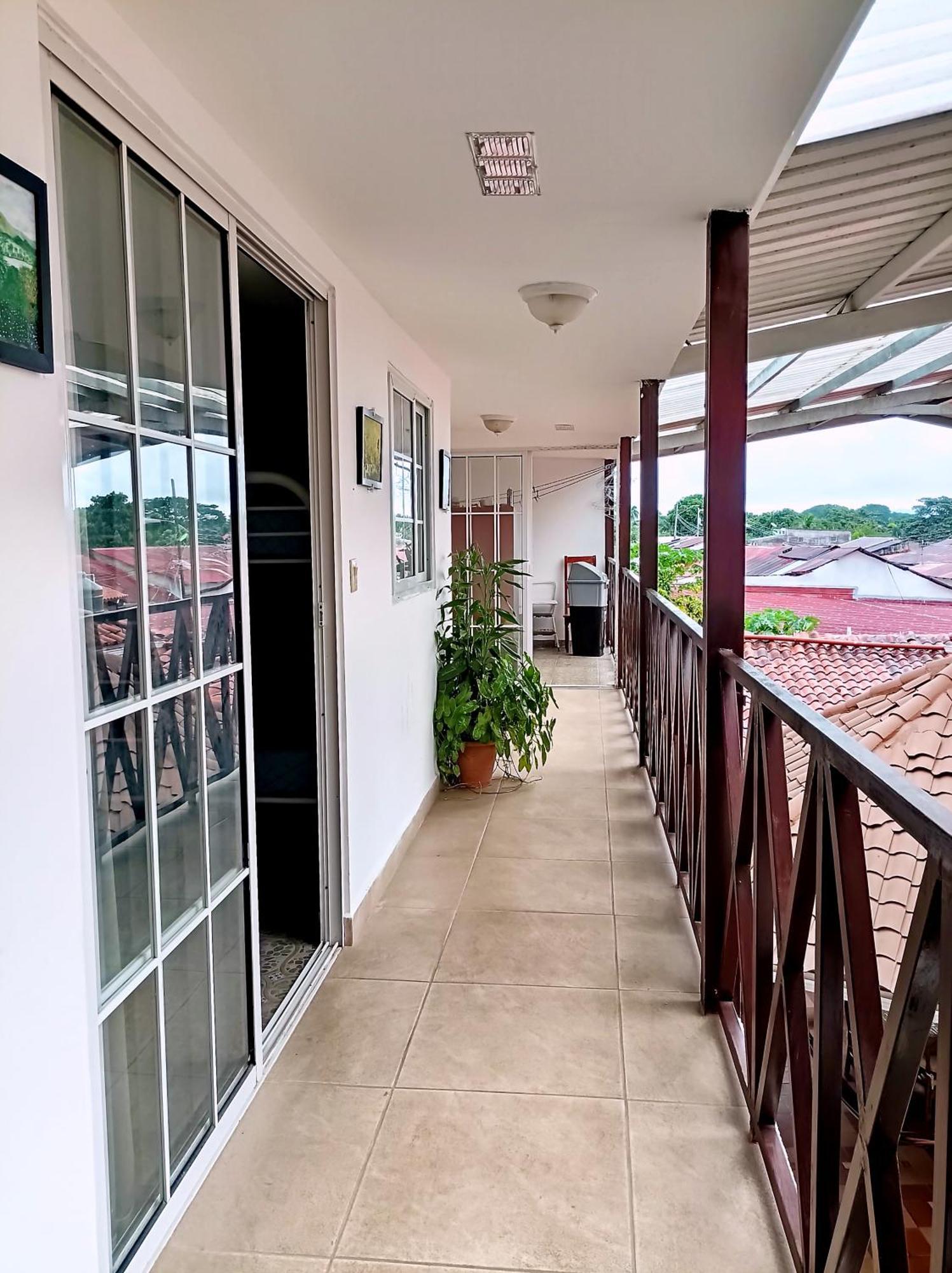Las Catalinas Anton Panama Room photo